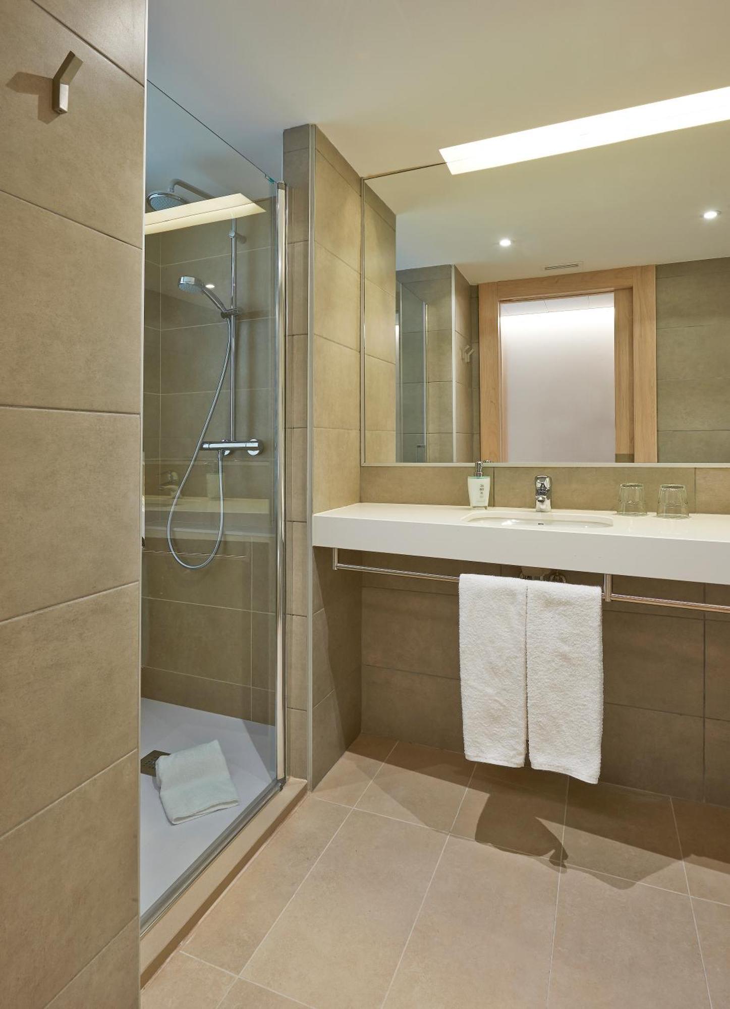 Double Room,1162447230:JPEG